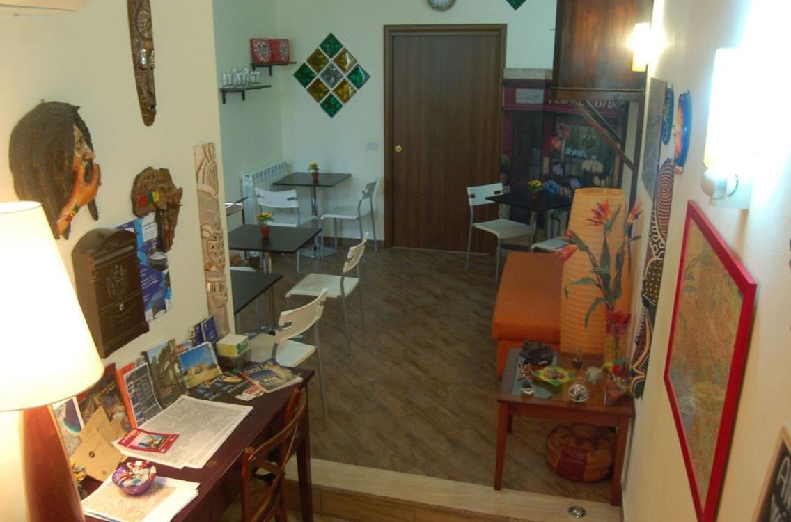 Antadia Hotel Palermo Bagian luar foto