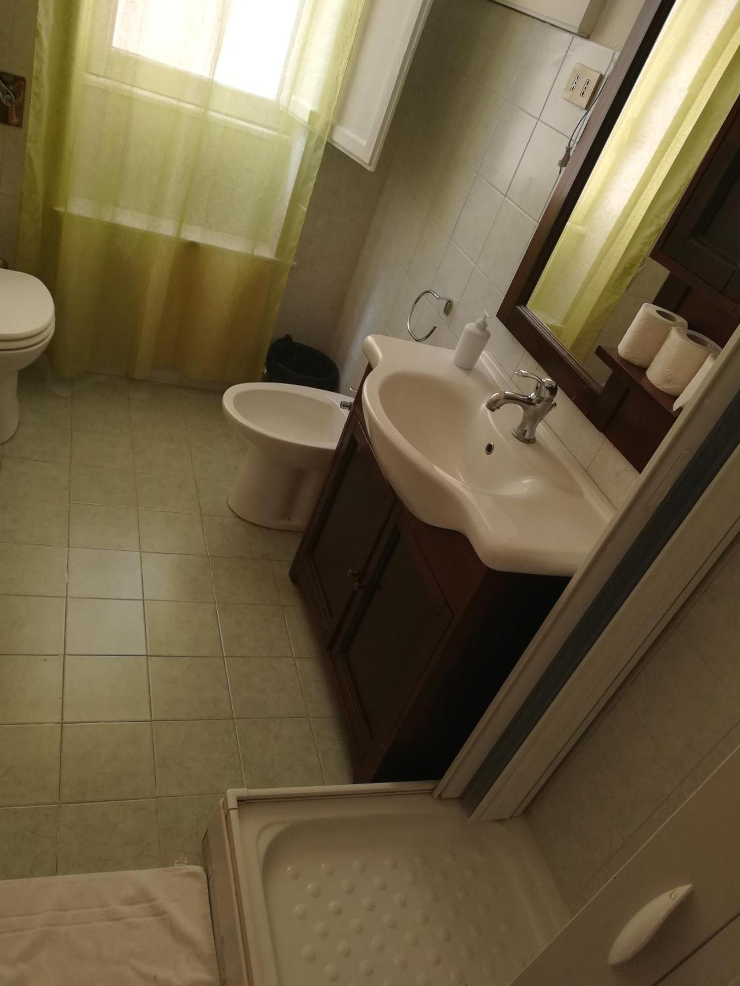 Antadia Hotel Palermo Bagian luar foto