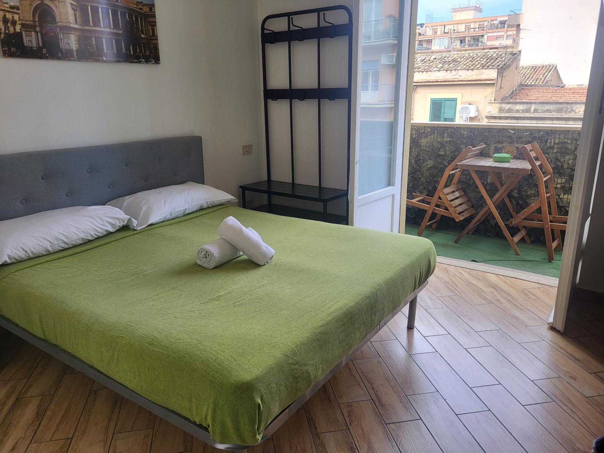 Antadia Hotel Palermo Bagian luar foto